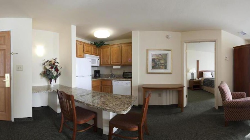 Staybridge Suites Brownsville by IHG - photo 13