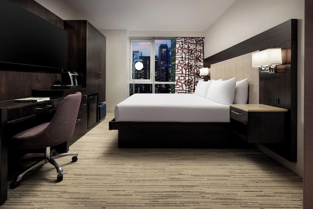 Hilton Garden Inn New York Times Square Central - photo 37