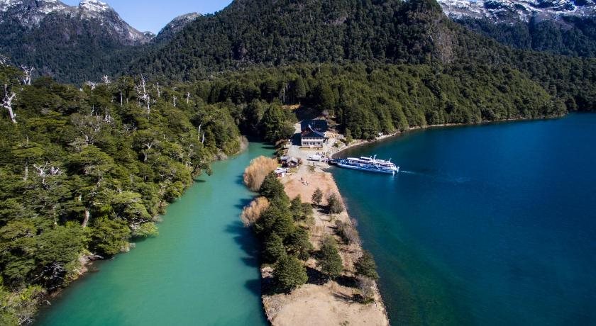 Hotel Puerto Blest — hotel in San Carlos De Bariloche