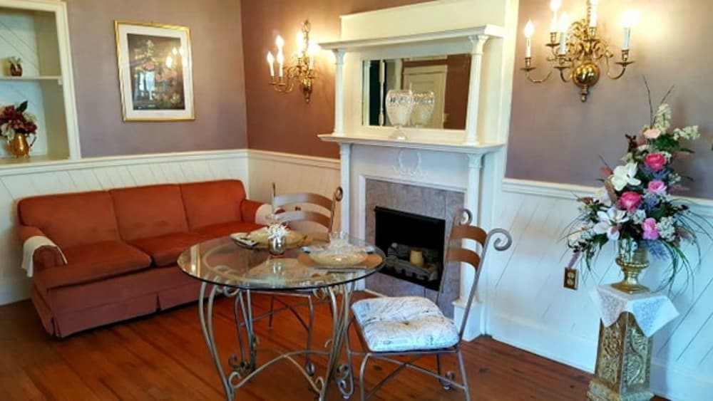 Inn of the Shenandoah - photo 13