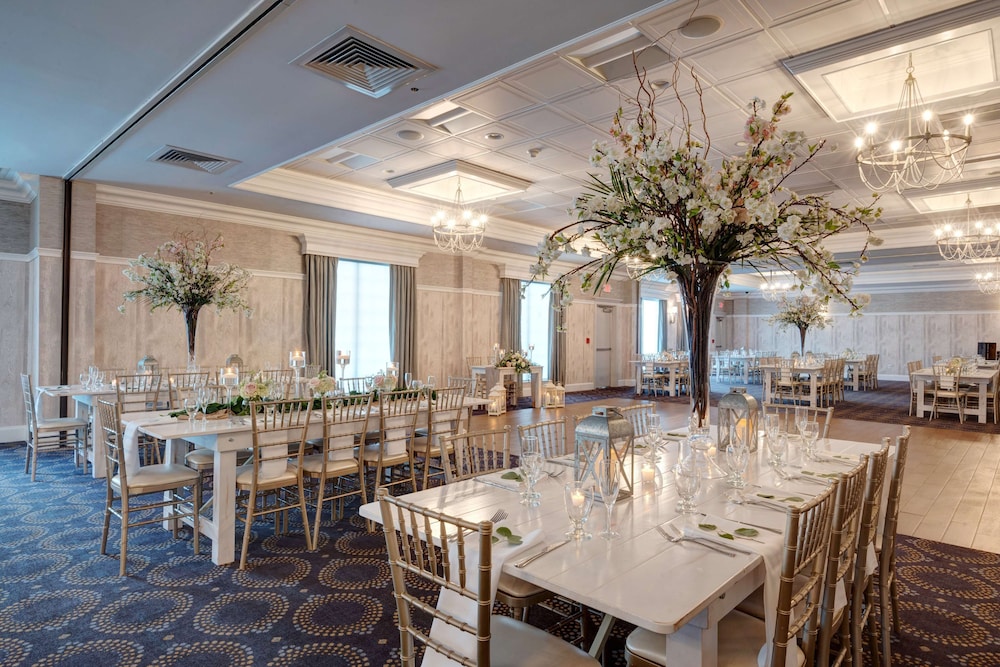 Hilton Garden Inn Hamilton - photo 46