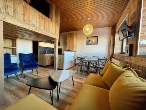 Residence Au Pain D'antan — 4-Star Luxury Hotel in Courchevel, France