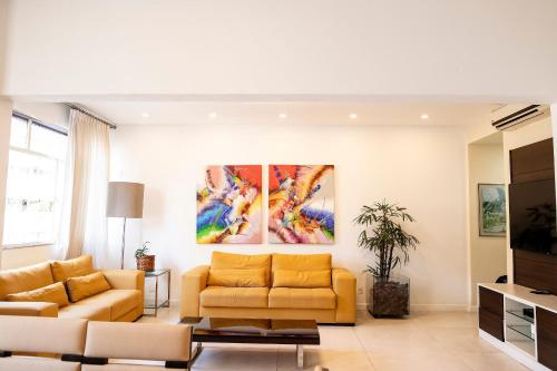 Condomínio Edificio Neide Maria - carbon neutral hotel in Rio De Janeiro