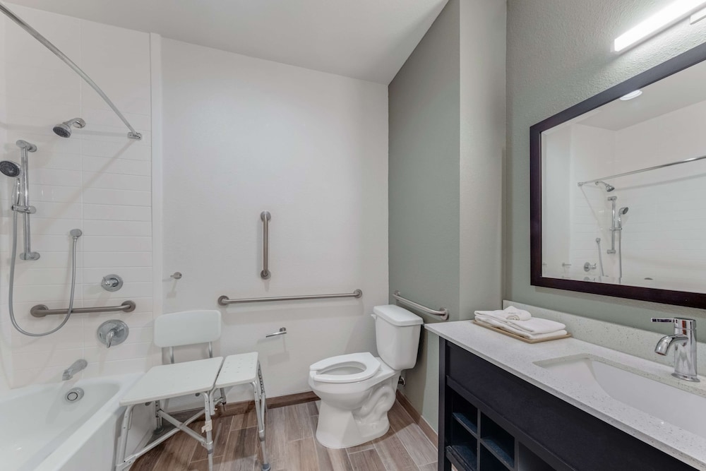 Americas Best Value Inn San Antonio Downtown Riverwalk - photo 10