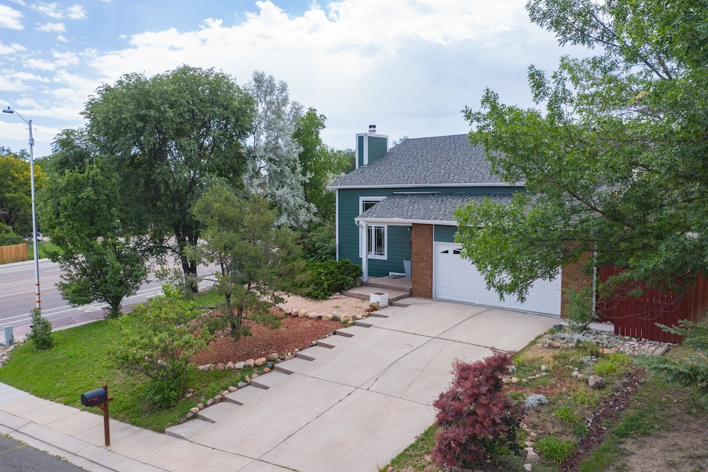 4BR Garden of the Gods Family Getaway - photo 45