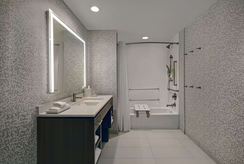 Home2 Suites by Hilton Atlanta Airport North - photo 27