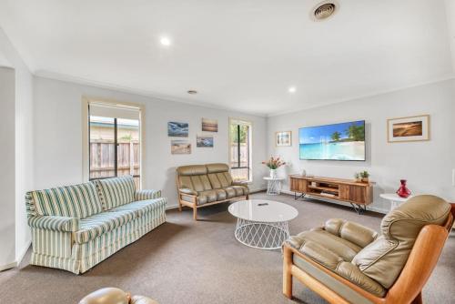 Barwon Heads Beach Break in Barwon Heads, Australia