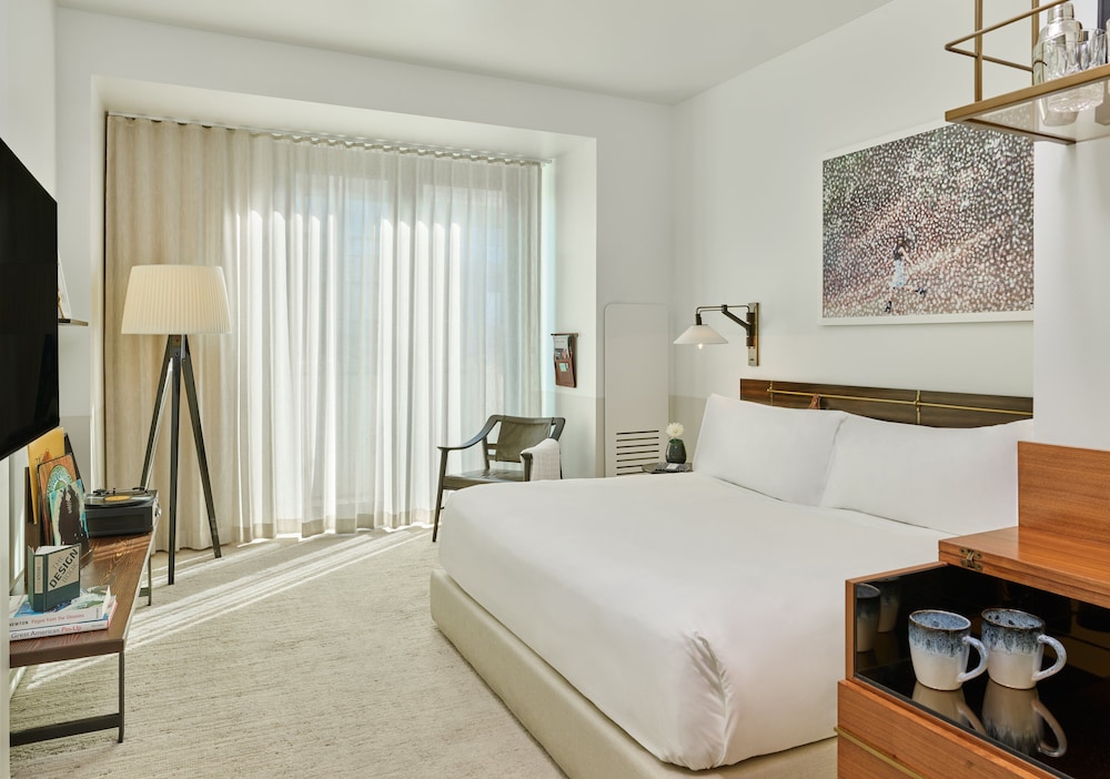 Halcyon a hotel in Cherry Creek - photo 9
