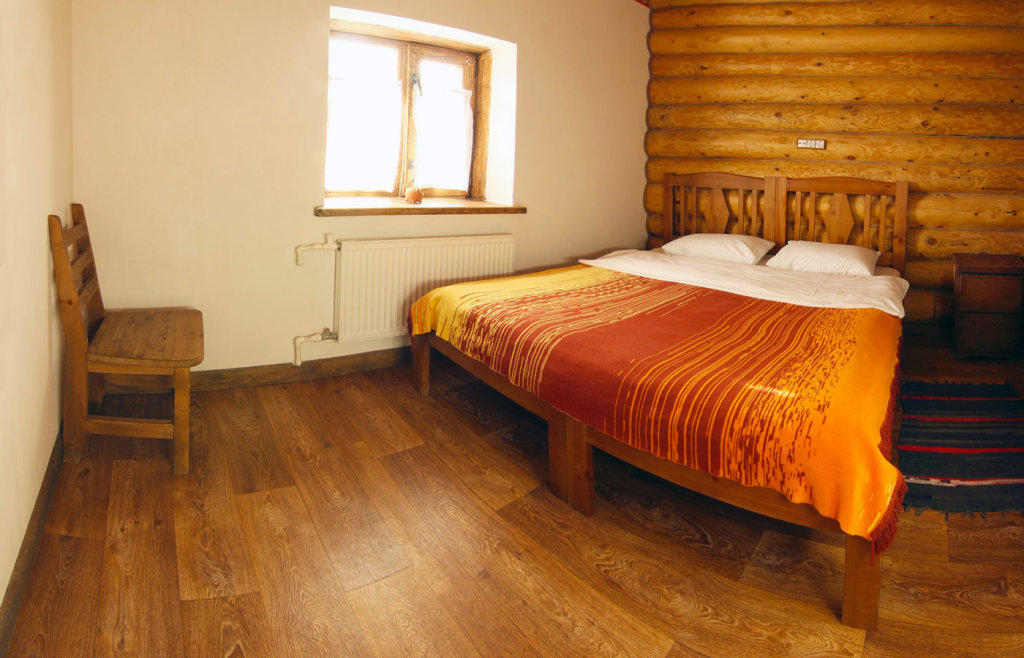 Podvor'e Etnomir - carbon neutral hotel in Unknown City
