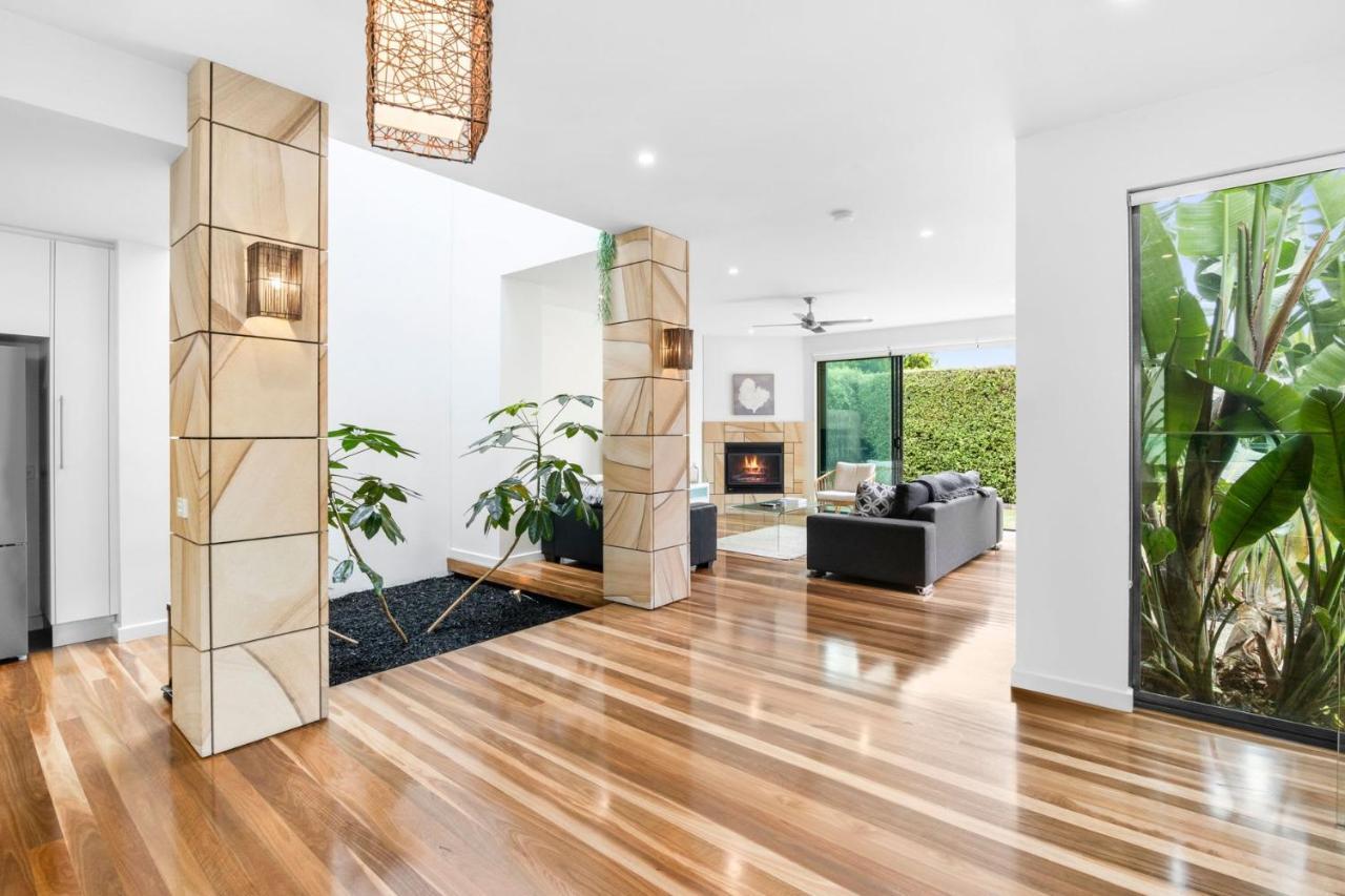 Luxury Torquay Townhouse 150m to Beach — 4-Star Luxury Hotel in Torquay, Australia