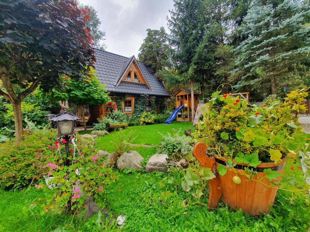 Domek Goralski Chatka Puchatka in Poronin, Poland