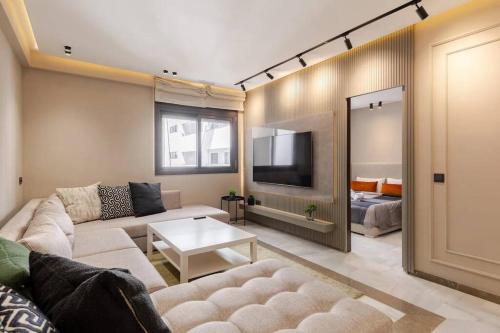 Luxury Corniche Stay 2 BR Beach Walk — 4-Star Luxury Hotel in Tangier, Morocco