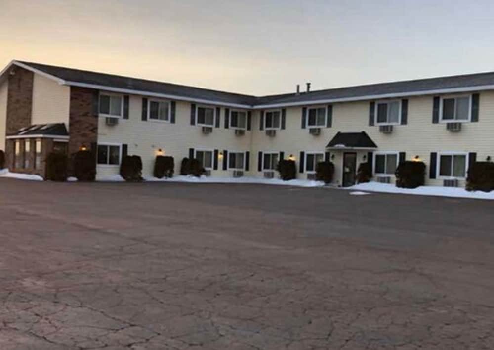 Value Host Motor Inn - photo 28