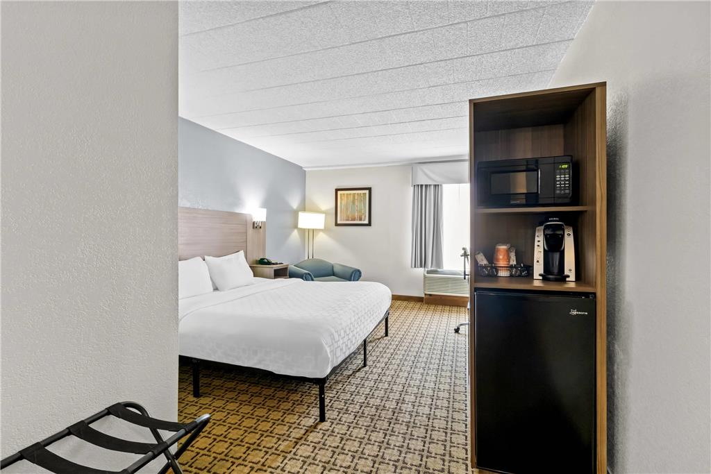 Clarion Inn Cranberry Township - photo 25