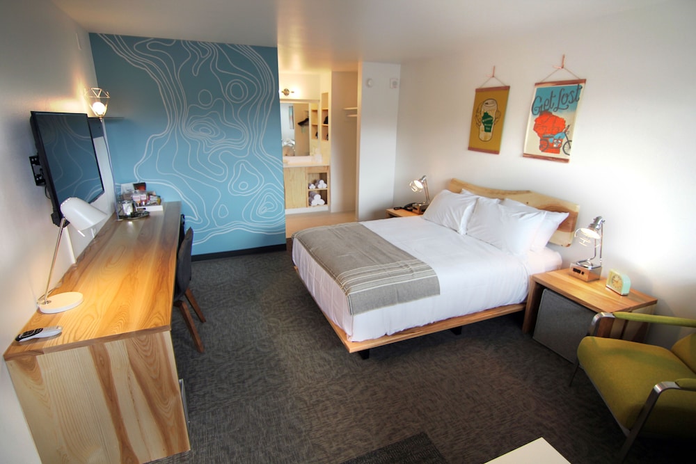 The Oxbow Hotel - photo 13
