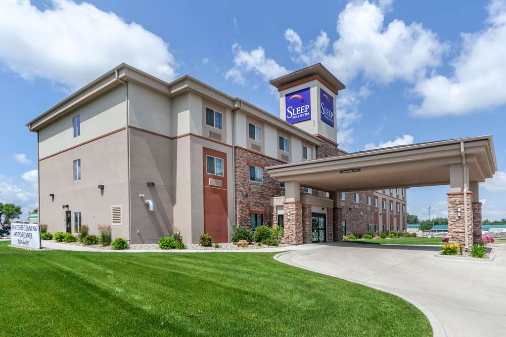 Sleep Inn & Suites Devils Lake - photo 4