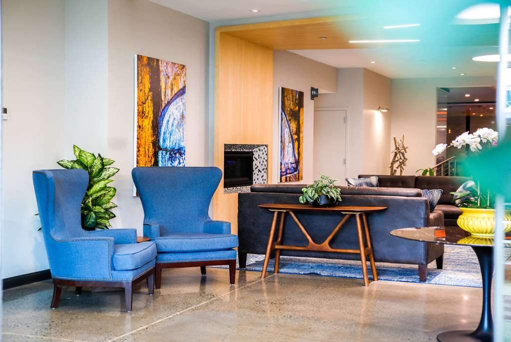 Wingate by Wyndham Bronx Haven Park - photo 11