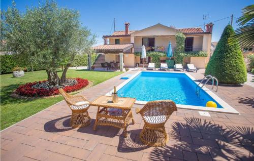 Villa Maria — 4-Star Luxury Hotel in Tar, Croatia