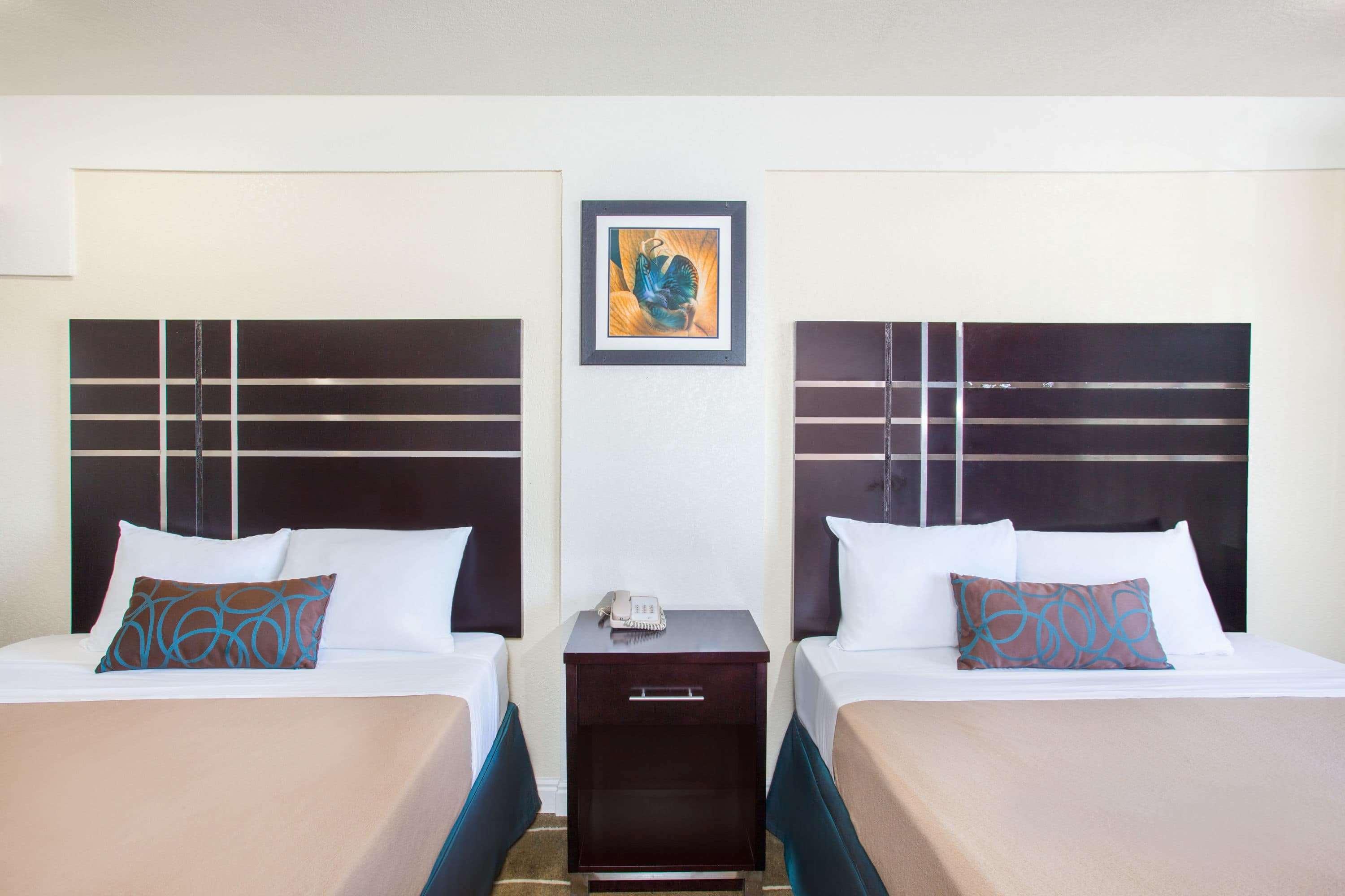 Travelodge by Wyndham Fresno Yosemite Area - photo 10