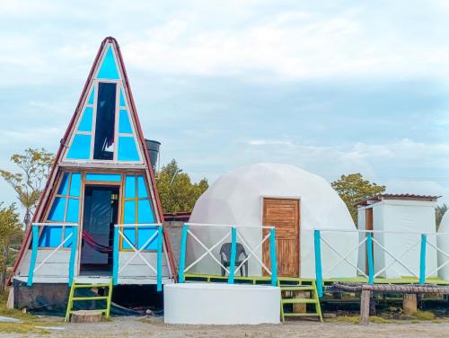 Barracuda Glamping in Unknown City, Colombia