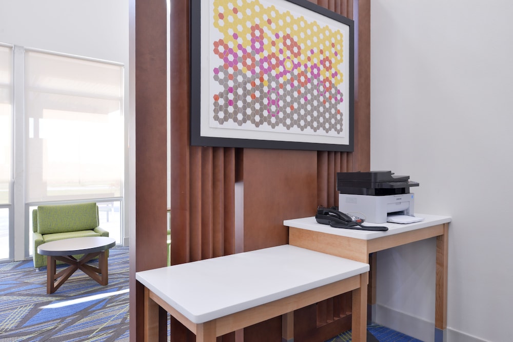 Holiday Inn Express Bethlehem by IHG - photo 44