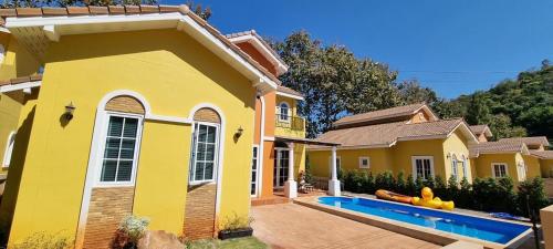 Vista Del Monte Khaoyai in Pak Chong, Thailand