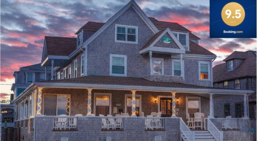 Inkwell Beach Cottage — 4-Star Luxury Hotel in Oak Bluffs, United States