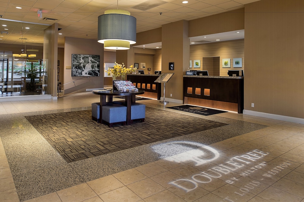 DoubleTree by Hilton St. Louis Westport - photo 52