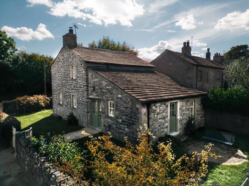 The Wells By Birch Stays — Broughton