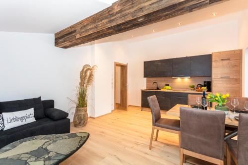 Stoamat Appartements — 4-Star Luxury Hotel in Lofer, Austria
