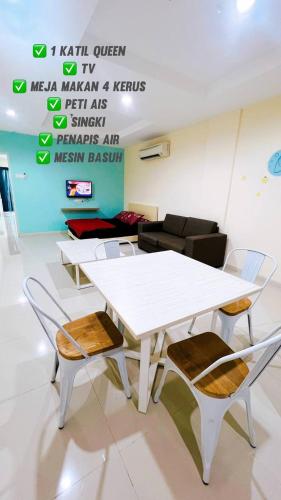 Marina 2 Homestay Jeti Lumut Manjung — 4-Star Luxury Hotel in Lumut, Malaysia