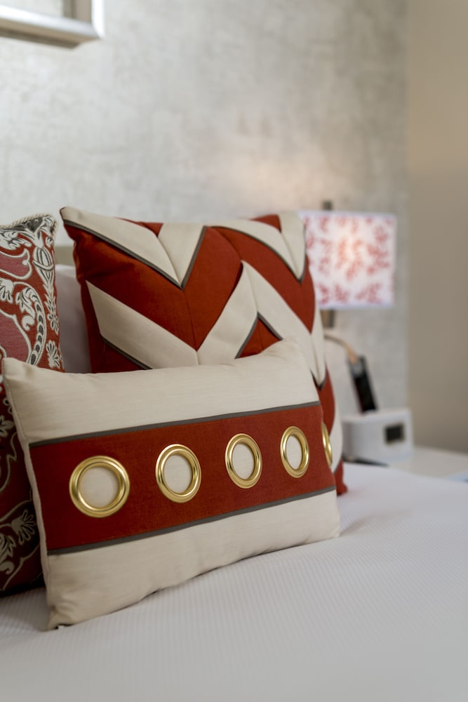 The Marlin Hotel - photo 26
