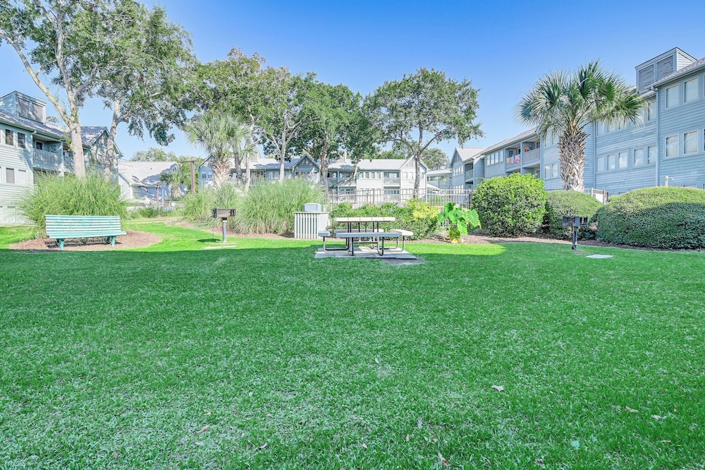 Beach & Pool Access: Resort style Myrtle Beach Gem - photo 19