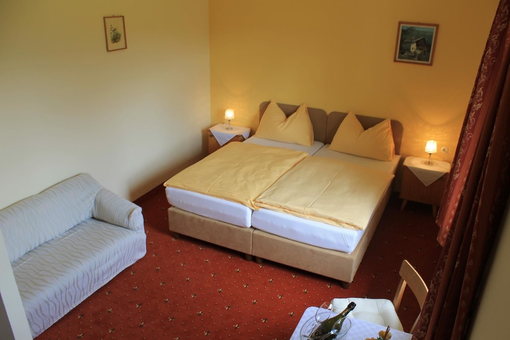 Landhotel Gasthof Eichhof — Natters — photo 4