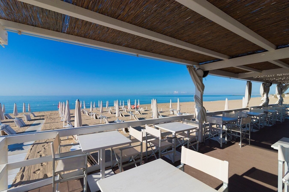 Hotel Club Ravezzo in Ugento, Italy