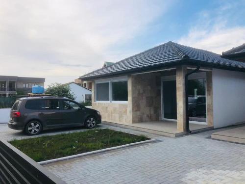 Bungalow Cleo — 4-Star Luxury Hotel in Podgorica, Montenegro