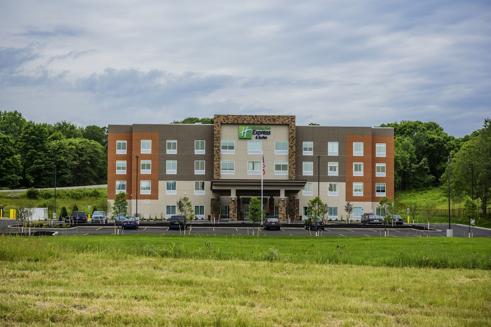 Holiday Inn Express & Suites Jamestown by IHG - photo 34