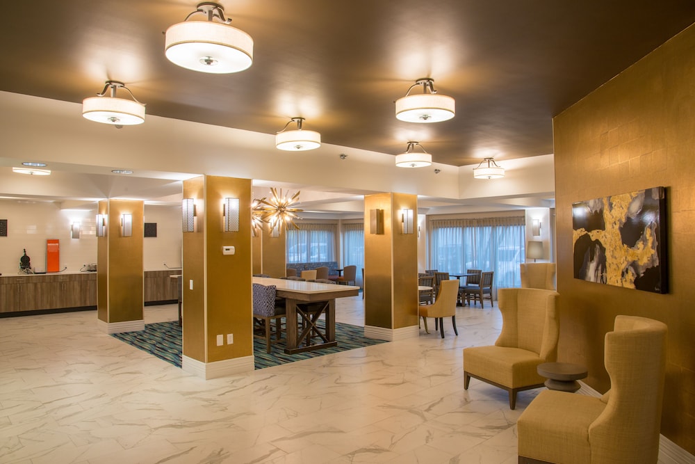 Hampton Inn & Suites Jackson Coliseum - photo 39