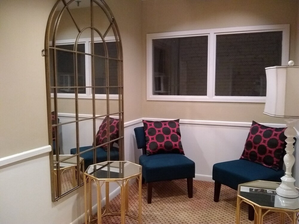 The Charles Inn at Vacationland Inns - photo 8