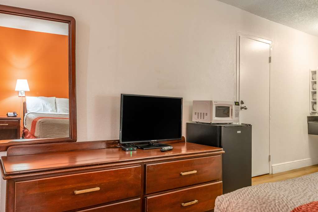 Motel 6 Natchitoches LA - photo 11