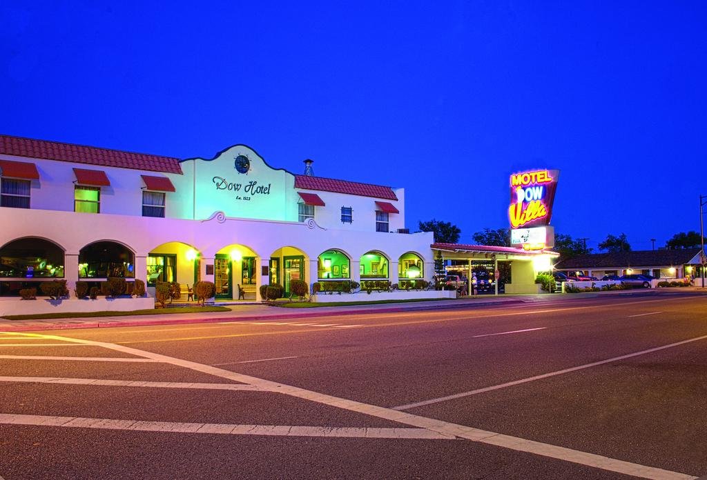 Historic Dow Hotel — hotel in Lone Pine