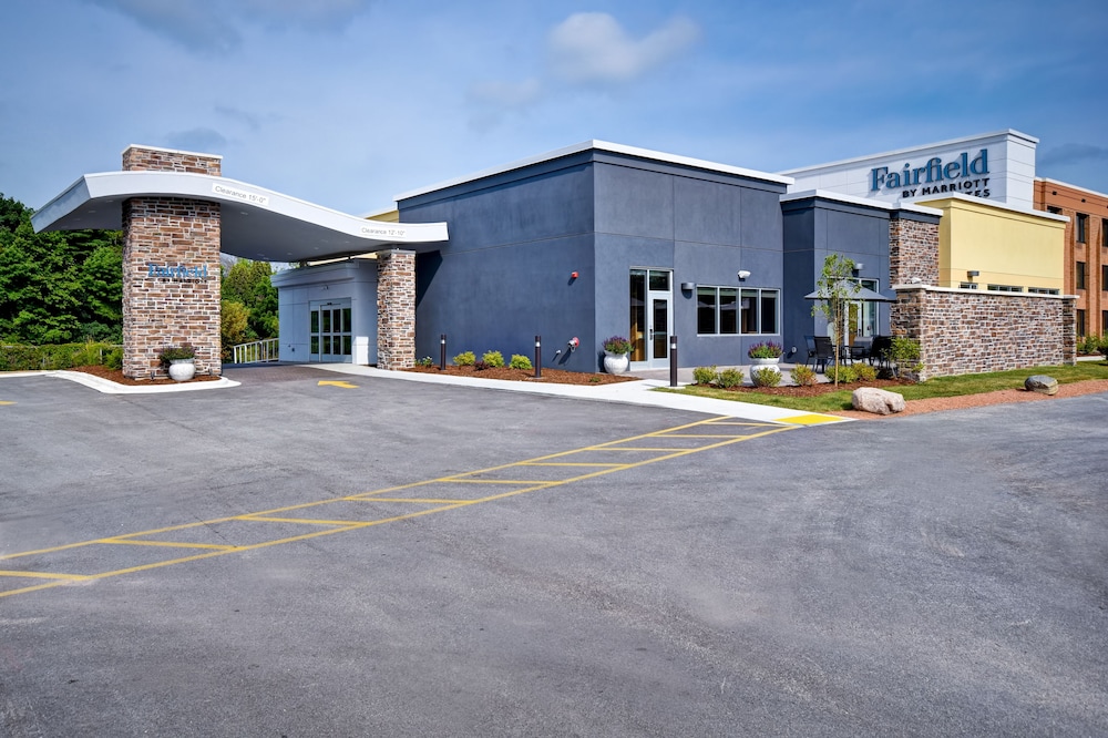Fairfield Inn & Suites by Marriott Milwaukee North - photo 23