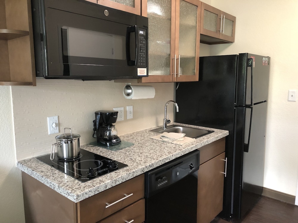 Candlewood Suites Panama City Beach Pier by IHG - photo 36