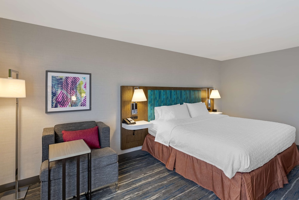 Hampton Inn Ft Collins - photo 27