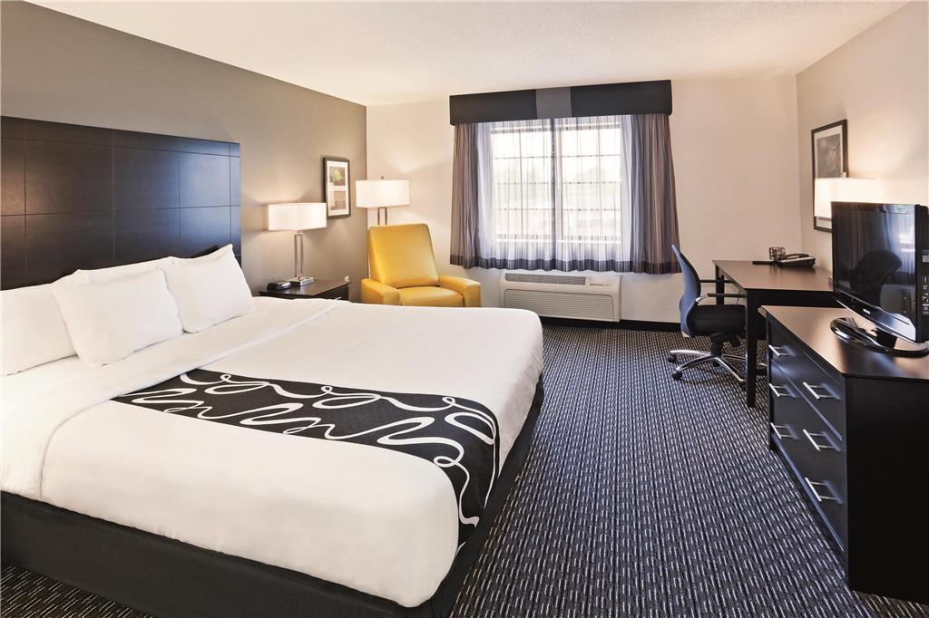 La Quinta by Wyndham Denver Englewood Tech Center - photo 16