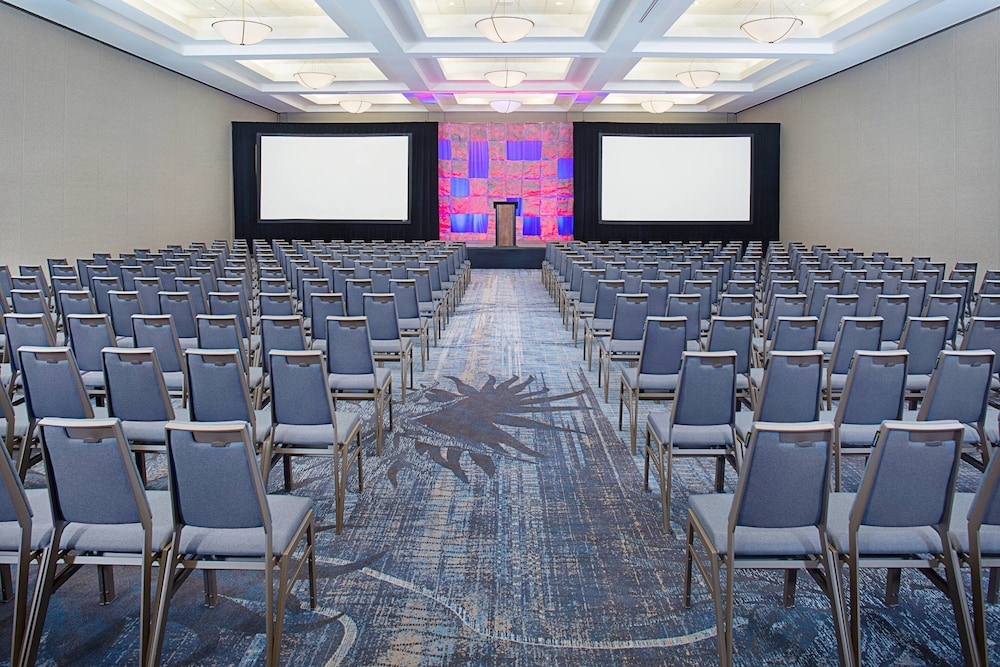 Los Angeles Marriott Burbank Airport - photo 42