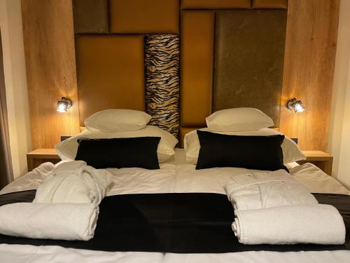 Smeraldo Villa — 4-Star Luxury Hotel in Siofok, Hungary