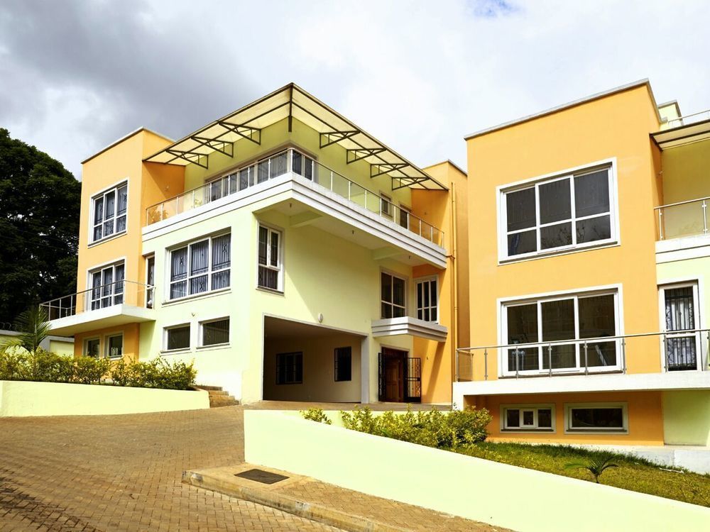 Villa De Rose Westlands
