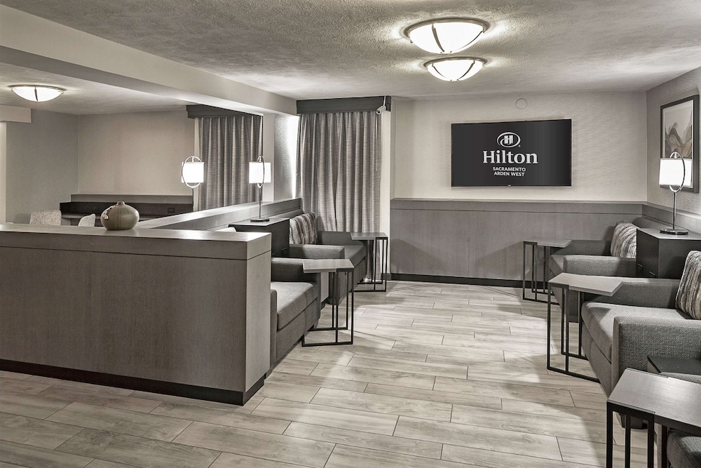 Hilton Sacramento Arden West - photo 40