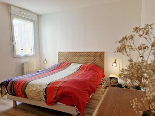 Votre Cocon Avec Baignoire Et Wifi a 15 Min a Pied du Centre D’amiens in Amiens, France